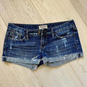 Who.a.u shorts 25